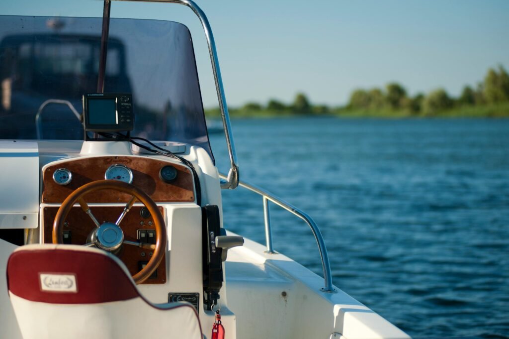 Jet Skiing vs. Boating: Which Is the Best Way to Explore Jacksonville’s Waters?